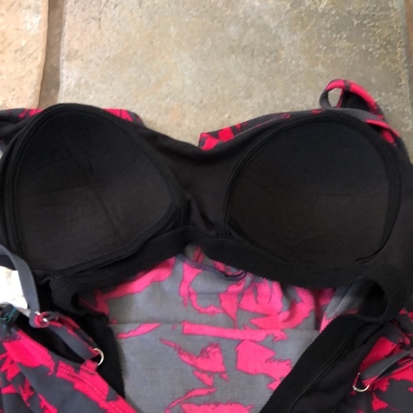 💚Pink flower tankini top - Picture 3 of 4